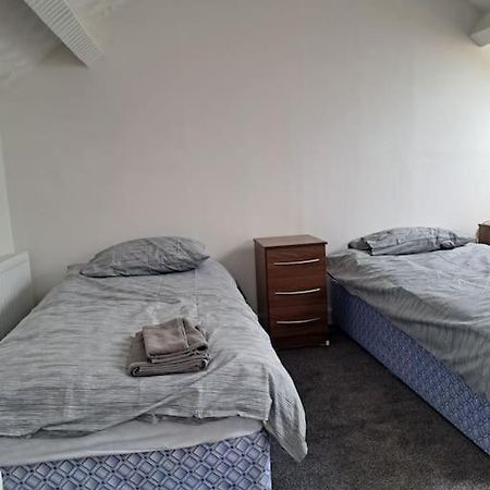 1 Bed Apart Dowlais Exteriér fotografie
