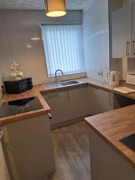 1 Bed Apart Dowlais Exteriér fotografie